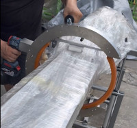 Aangedreven draagbare orbitale wikkelaar | Draagbare stretchfoliemachine voor buizen, hout & lange producten HROW-450 Thumb