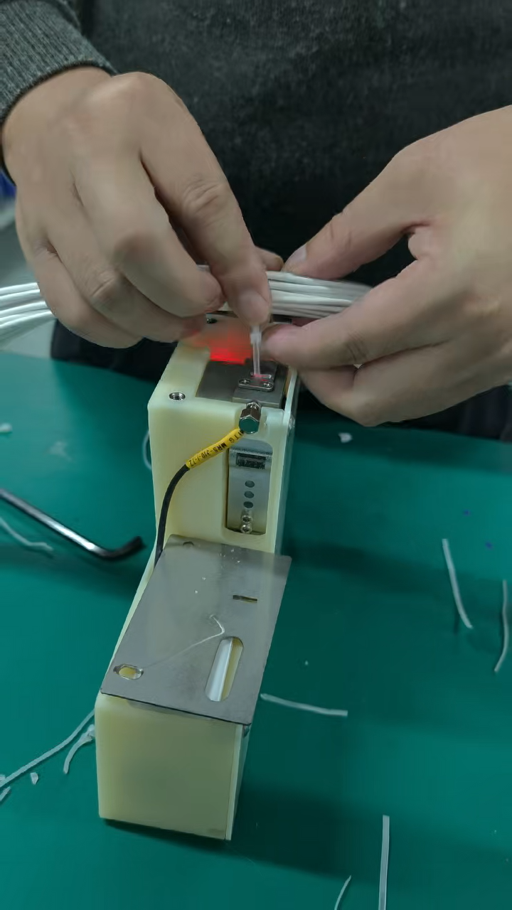 Vaste kabelbinder automatische span- en snijmachine (inductieve trigger) JW-SLQ
