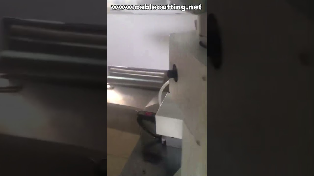 Automatische Kabelkrimp- en Draadsnijmachine – Precisie voor Fabrieksautomatisering