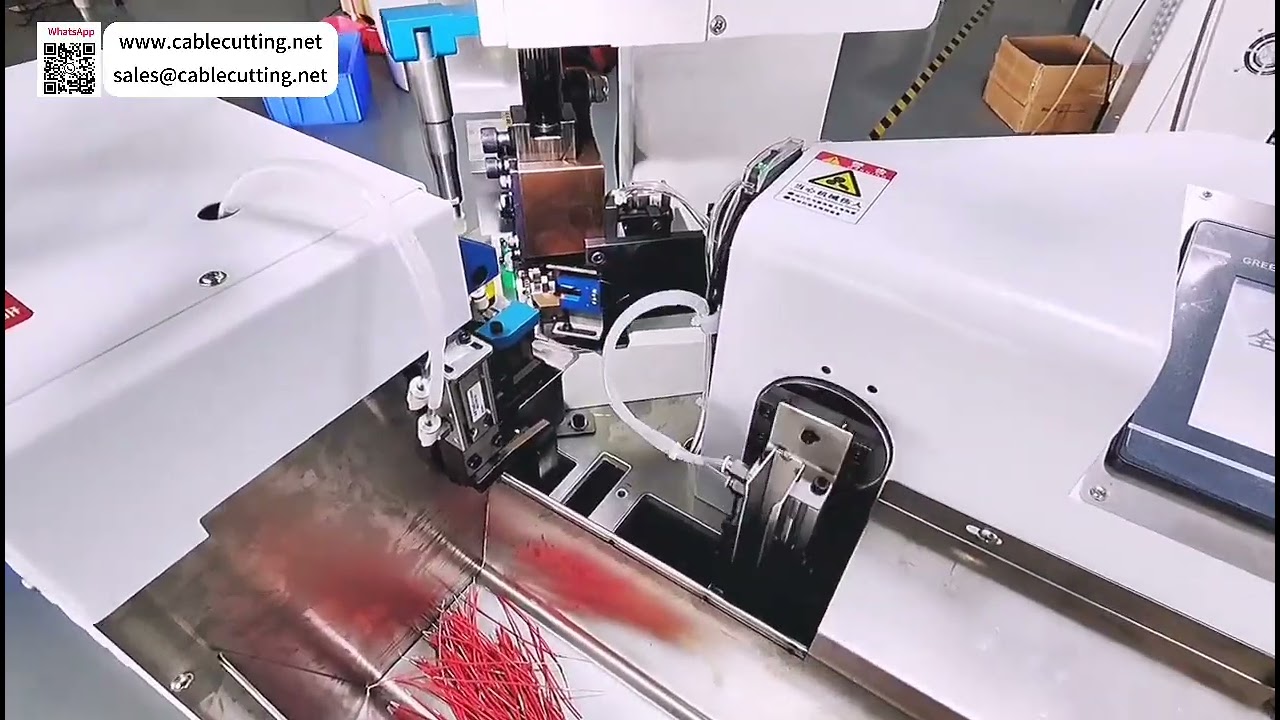 Automatische vertinnings- en crimpmachine voor RJ-netwerk goudpin-terminals | Kabelboomapparatuur