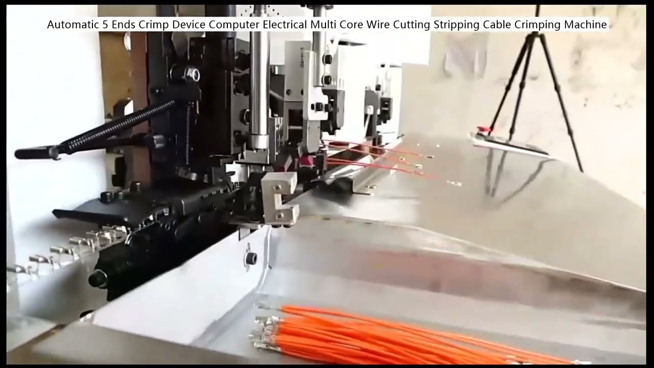Automatische 5-aderige krimpmachine voor knippen, strippen en krimpen van meeraderige kabels