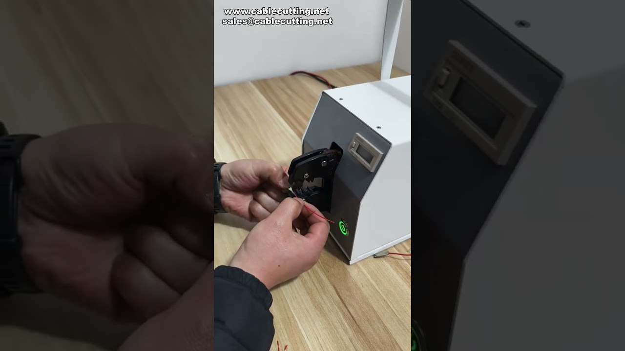 Elektrische krimpmachine voor kleine draadterminals (0-14 AWG)