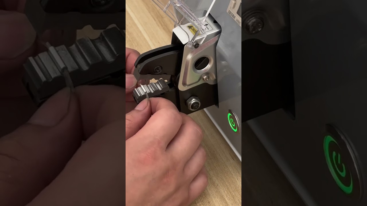 20EC Elektrische Terminalkrimpmachine – voor kabelschoenen tot 10 mm² | Fabrieksautomatisering