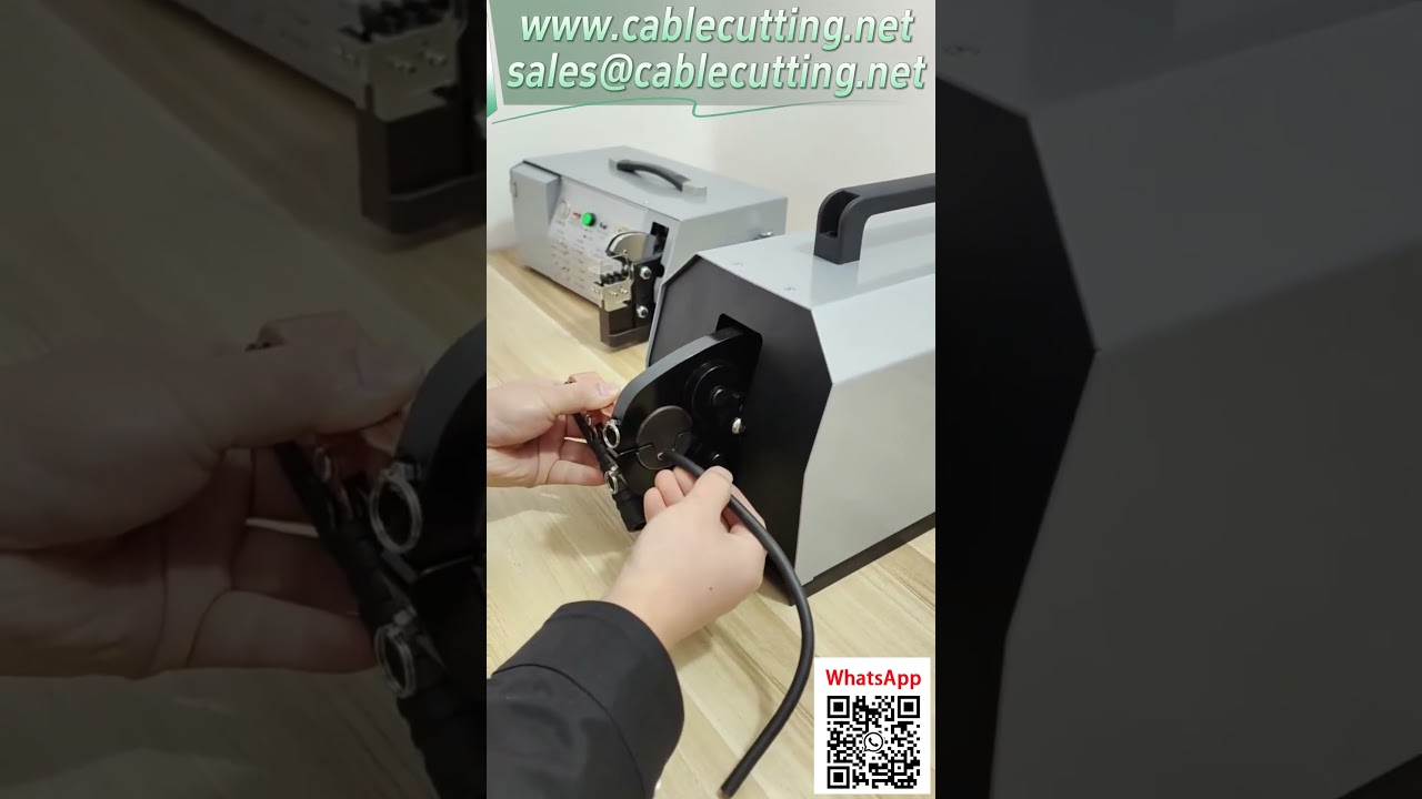 Pneumatische tang met op maat gemaakte brede mal - Krokodillenklemmen in één keer rollen en persen #automatisering #connectoren