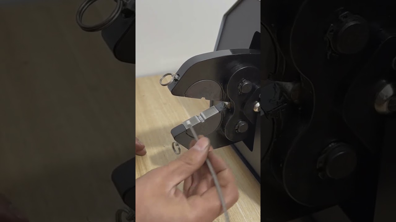 Krachtige pneumatische krimpmachine voor staalkabels | #fabriek #machine