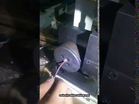 Efficiënte klemmenkrimpmachine voor buisklemmen en voorgeïsoleerde kabelverbindingen