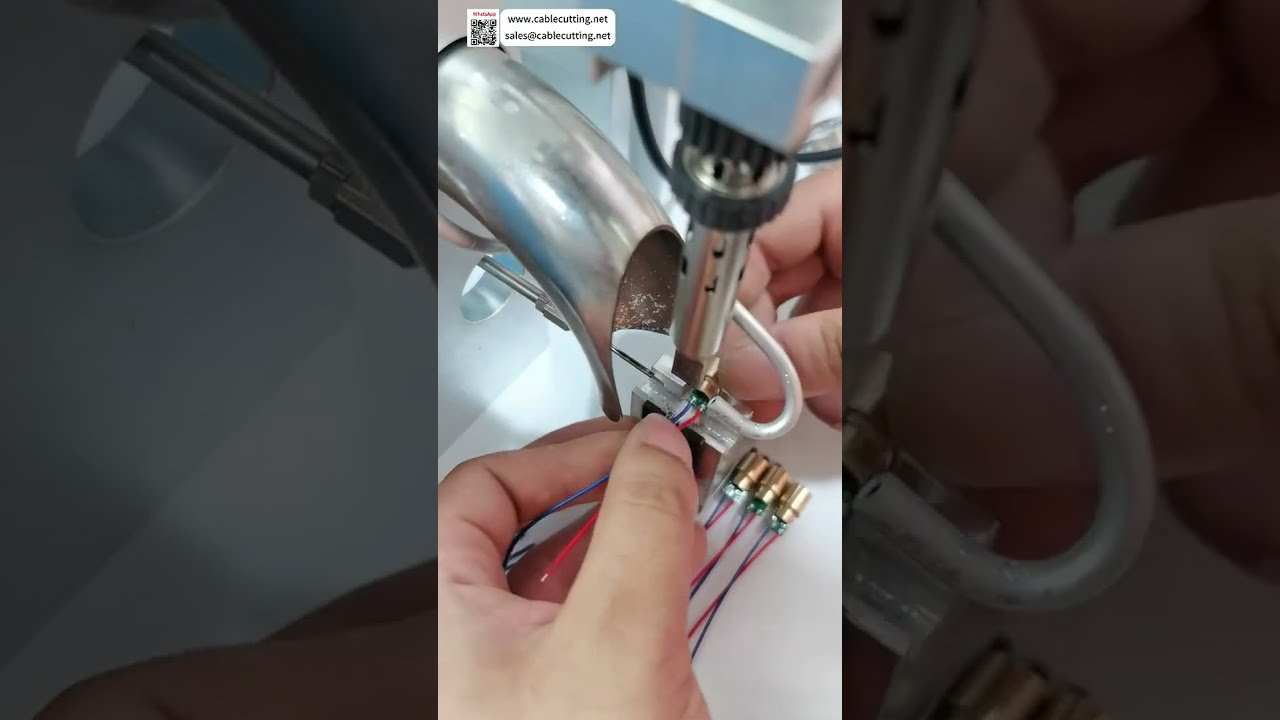 Semi-automatische draadsoldeermachine – uitzonderlijke soldeerkwaliteit, snel en professioneel (korte versie)