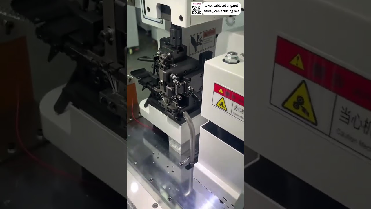 Volledig automatische dubbelkoppige lintkabelmachine met dubbele crimping, hoge opbrengst en rol-snij-instellingen