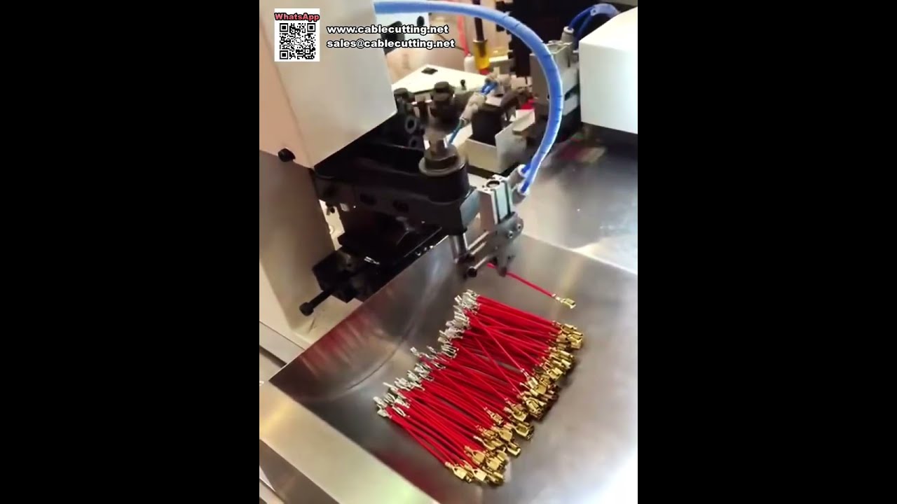 Professionele dubbelkoppige terminalkrimpmachine met volledige automatisering en éénkliksinstelling voor snelle draadverwerking