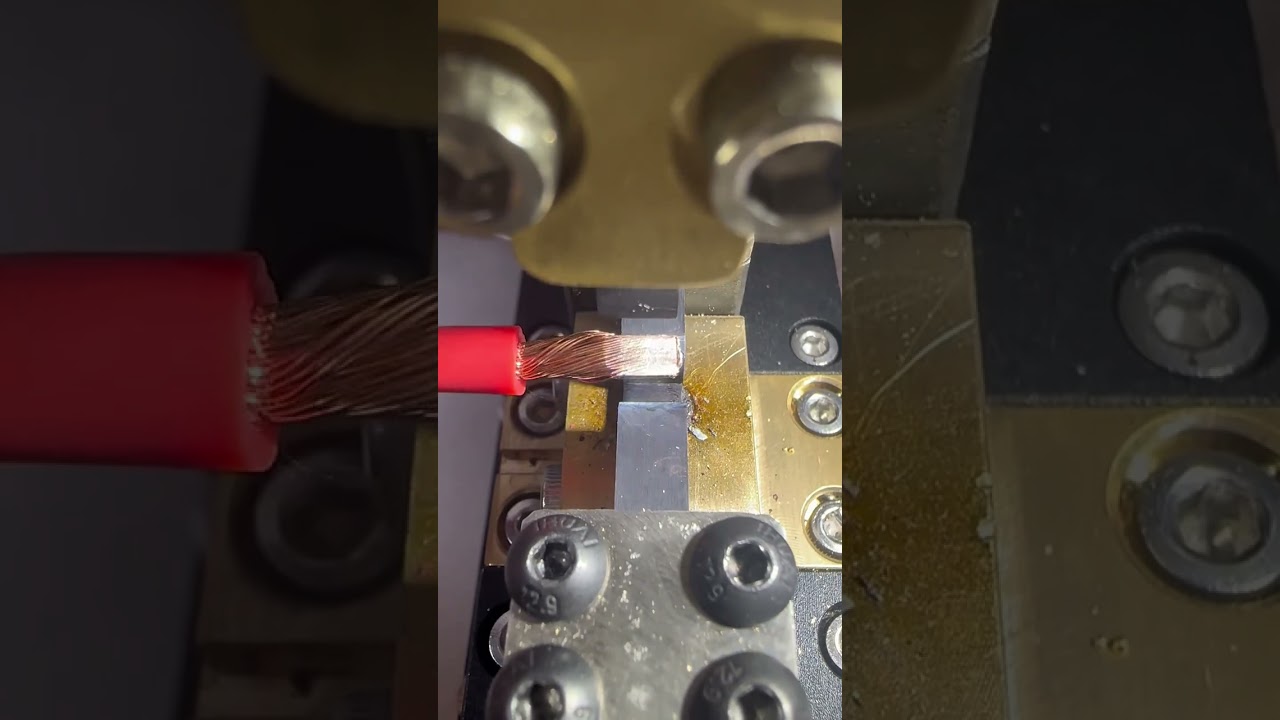 Compacteerlasmachine voor 8 mm²-draad — precisie-ultrasoon voor kabelboomwerk