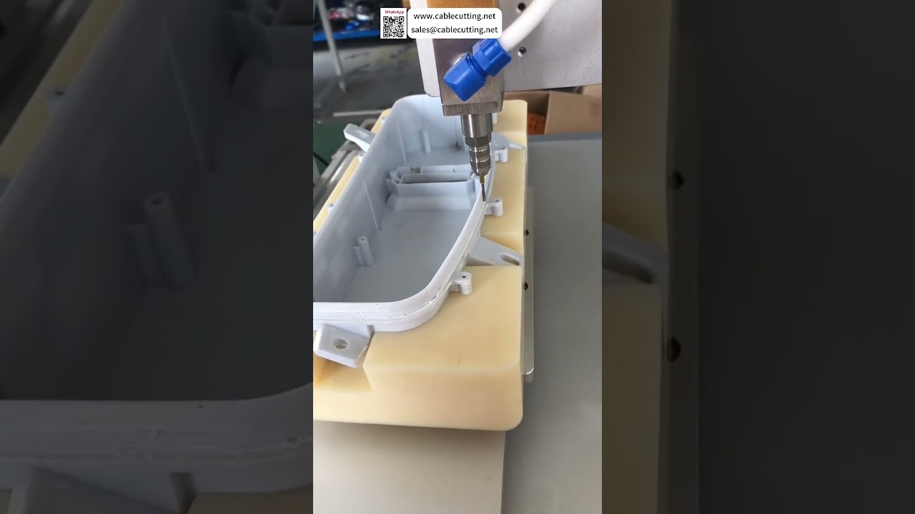 Automatische doseermachine voor siliconenkit — opstelling voor de fabriek