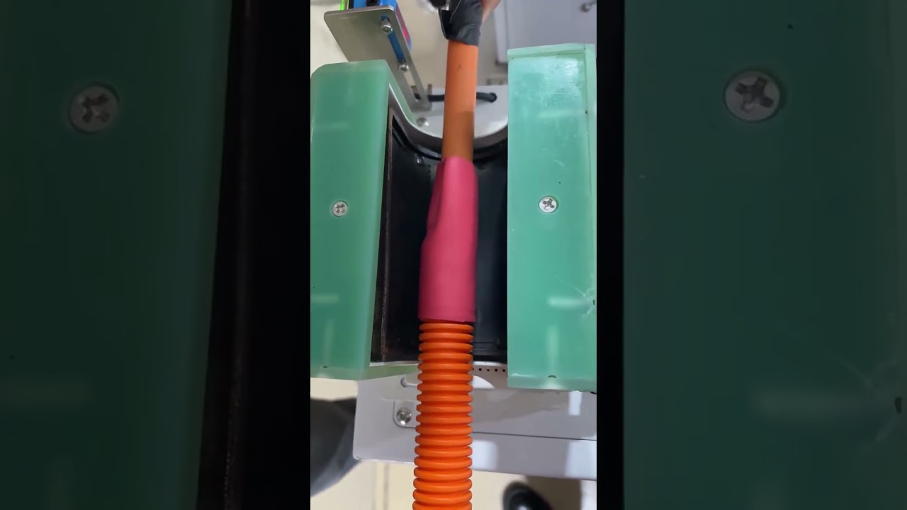 Dubbelwandige krimpkousbuisverwarmer met uniforme lijmstroom zonder gegolfde draadbuizen te beschadigen
